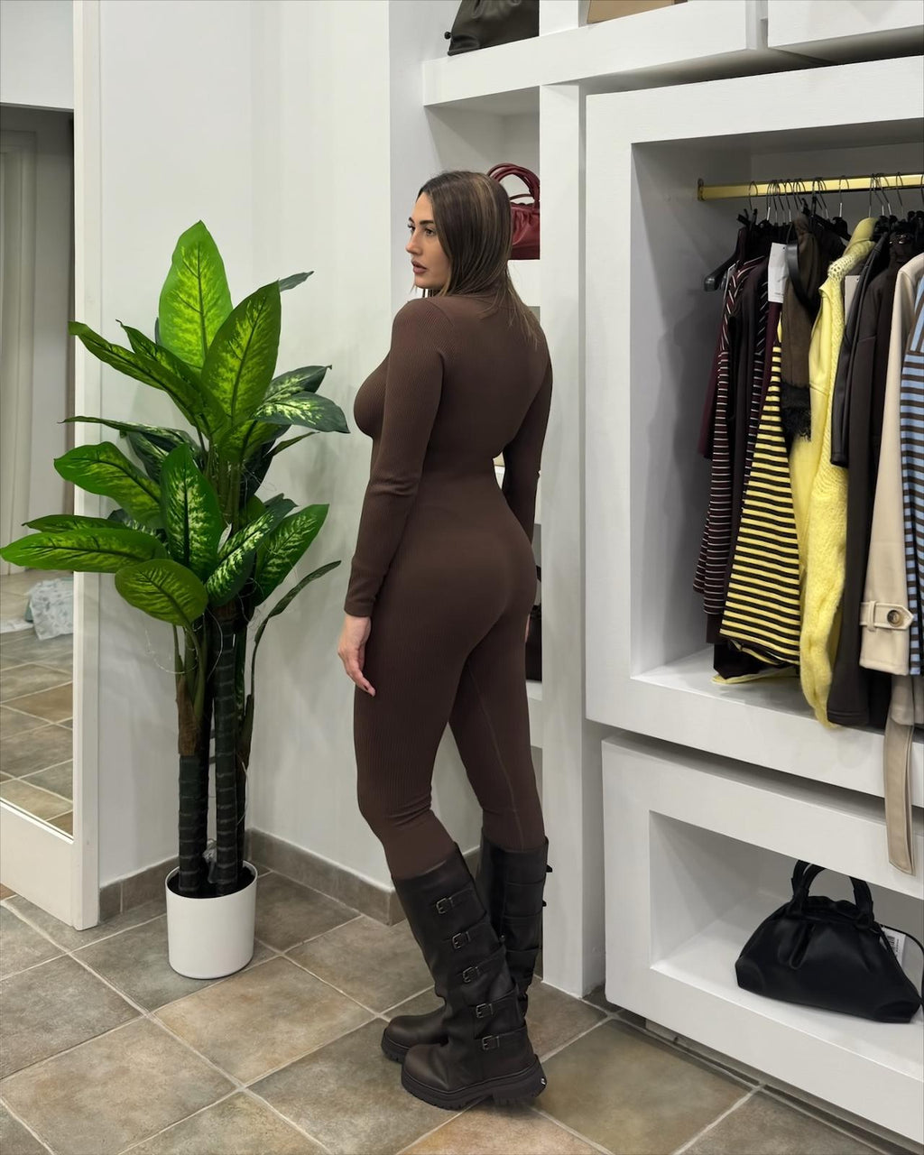 Tutina Contenitiva Marrone