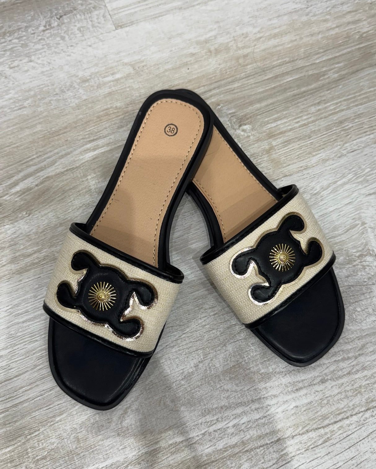 Ciabattina Chanel Bianco/Nero