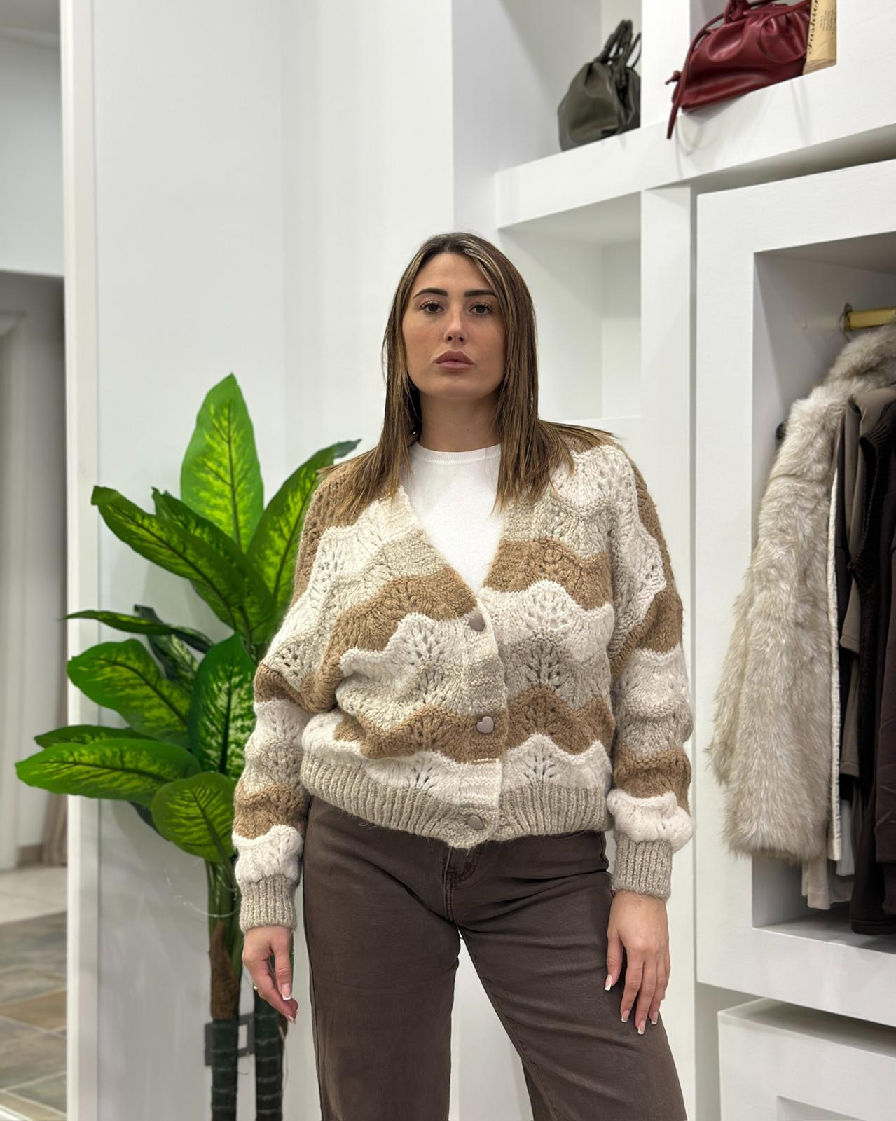 Cardigan Cuoricini Beige