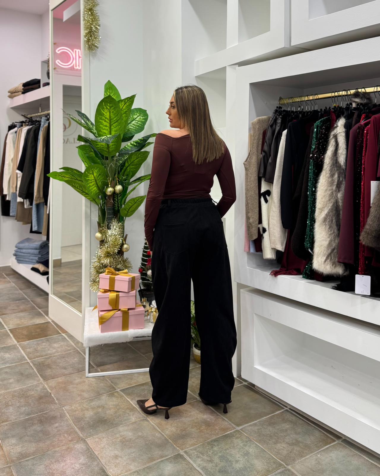 Pantalone Baggy Scamosciato Nero