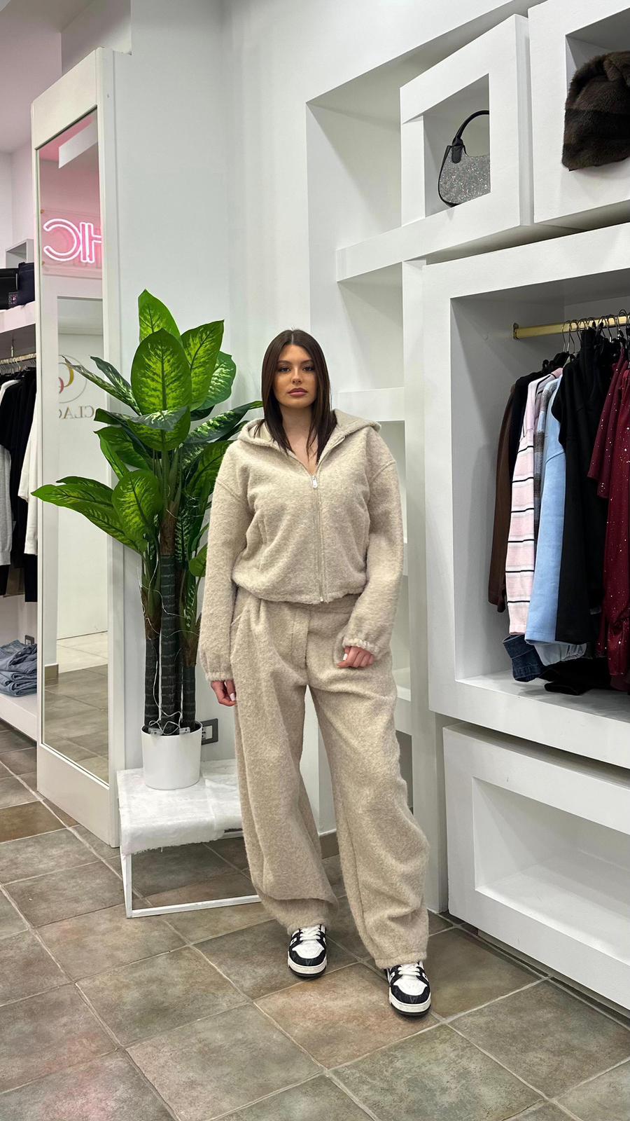 Completo Teddy Beige