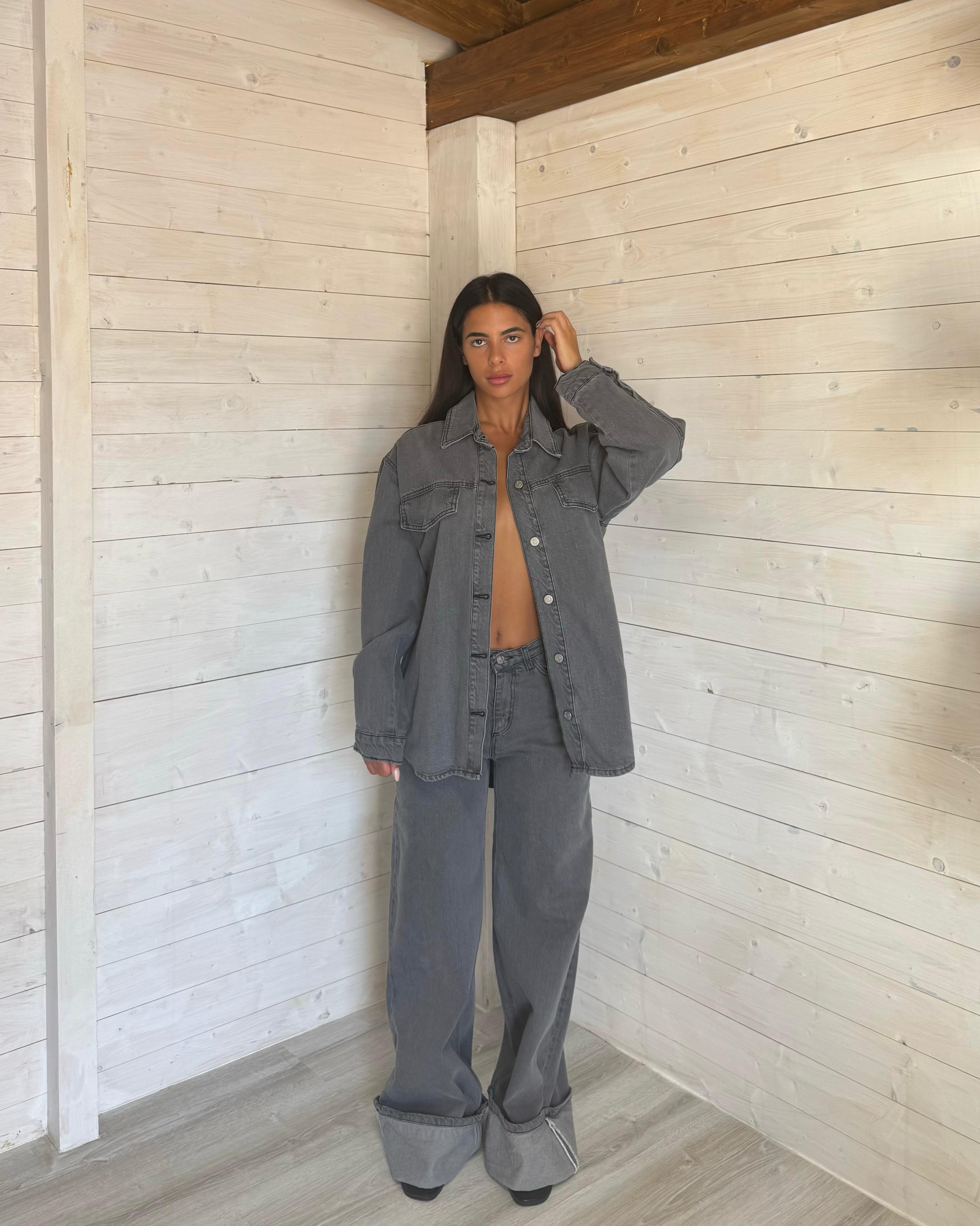 Completo Beatriz Grigio