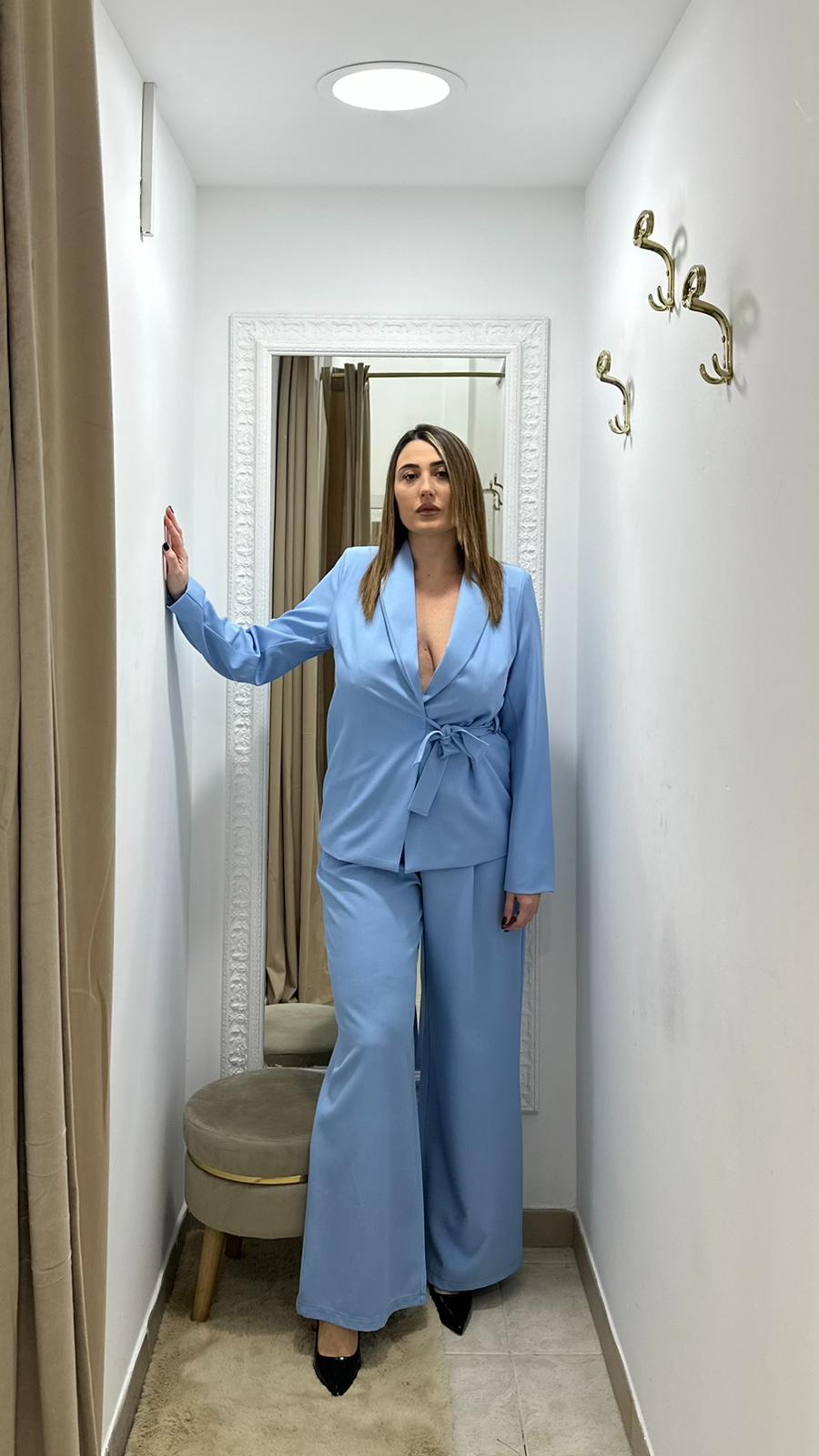 Completo Eleonora Celeste